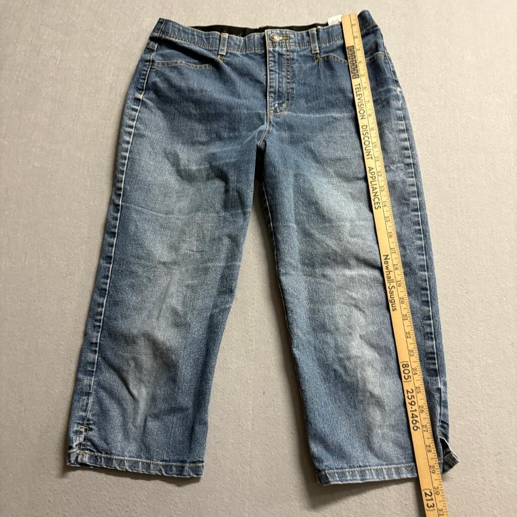 Gloria Vanderbilt Womens Capri Jeans Size 6 Blue Denim Stretch Cropped Pants