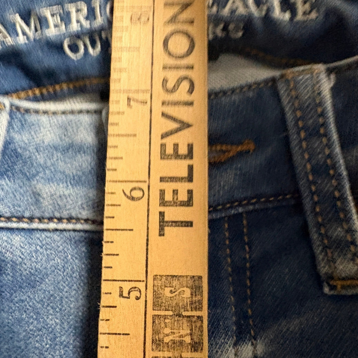 American Eagle Super Low Jegging Jeans Womens 4 Blue Distressed Raw Hem Stretch