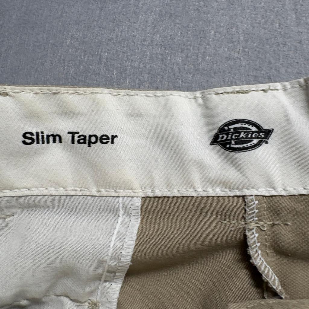 Dickies Slim Taper Chino Pants Mens 33x32 Khaki Beige Workwear WP830DS