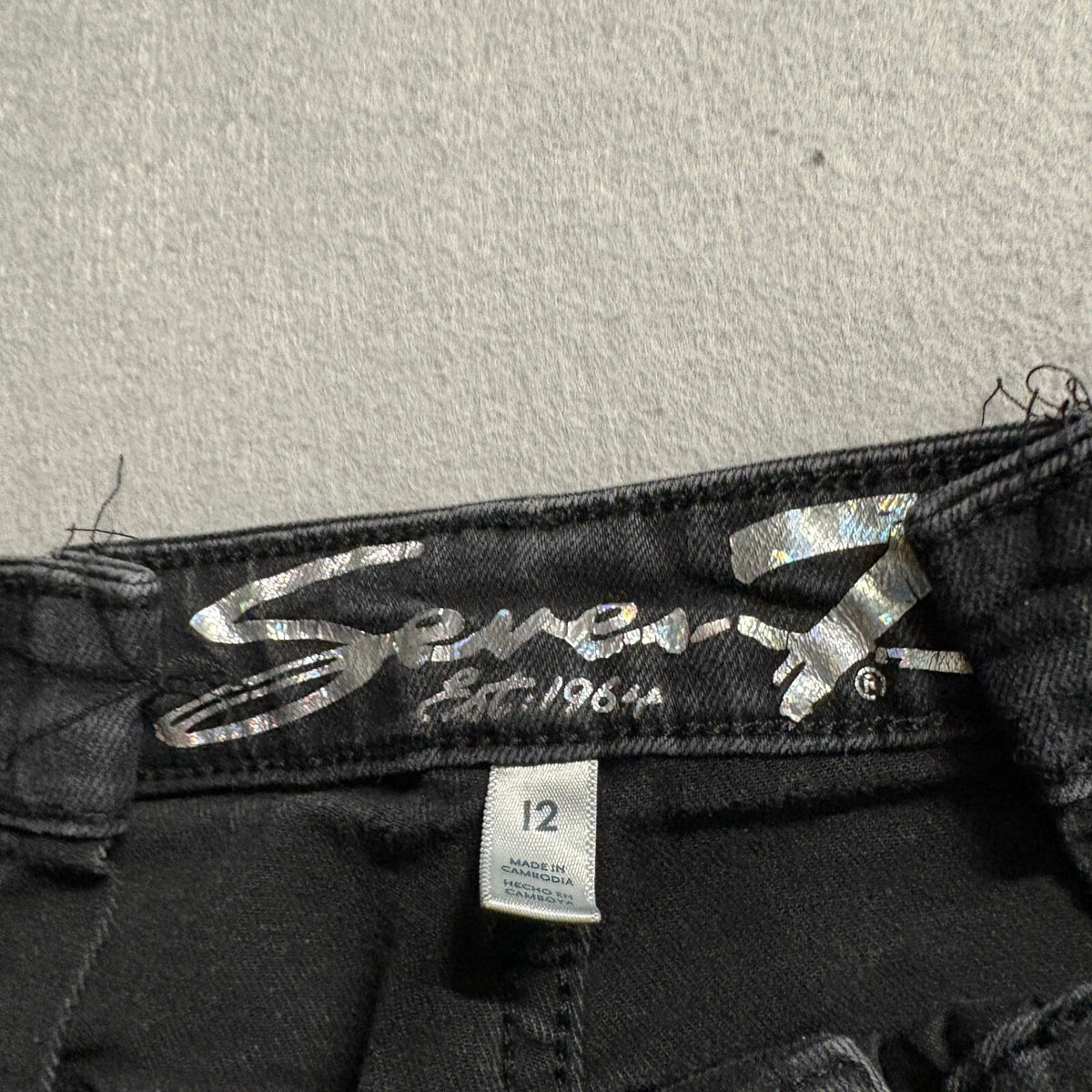 Seven7 Slim Flare Jeans Womens Size 12 Black Denim Stretch High Rise