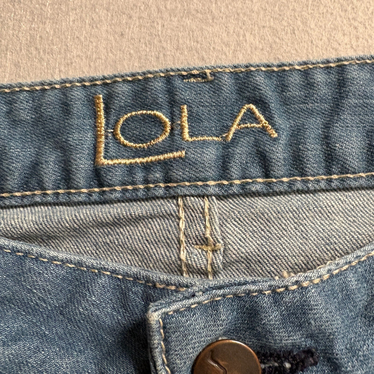 Kimes Ranch Lola Jeans Womens Size 4x30 Blue Flare Leg Stretch Western Denim USA
