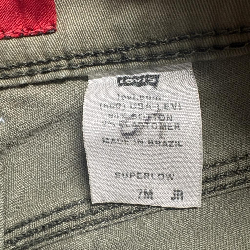 Levis Superlow Cargo Pants Womens 7M JR Green Low Rise Flare Utility Y2K