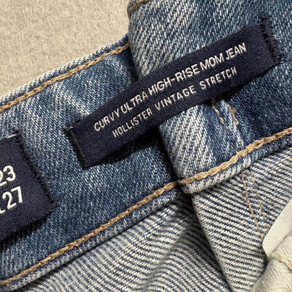 Hollister Curvy Ultra High Rise Mom Jeans Womens 00R W23 L27 Blue Denim Stretch