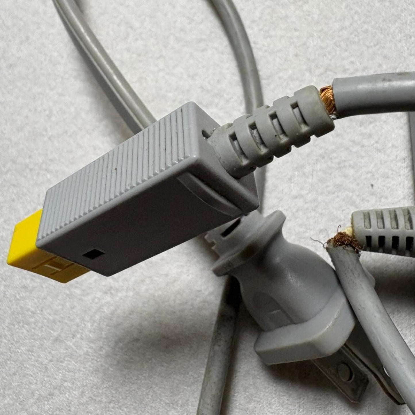 Nintendo Wii U Console AC Adapter Power Supply WUP-002 Damaged Cord For Parts