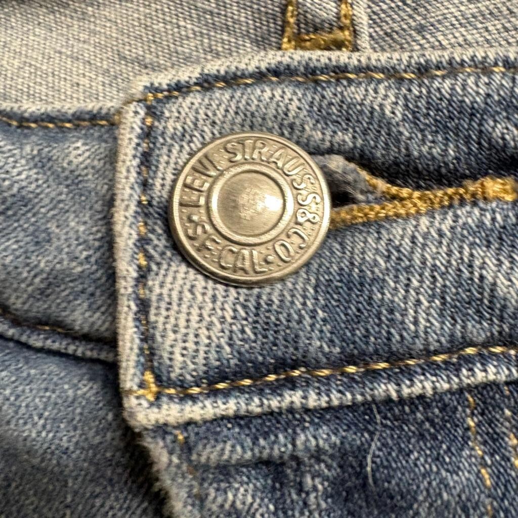 Levis 721 High Rise Skinny Jeans Womens 27 Medium Wash Blue Denim Frayed Hem