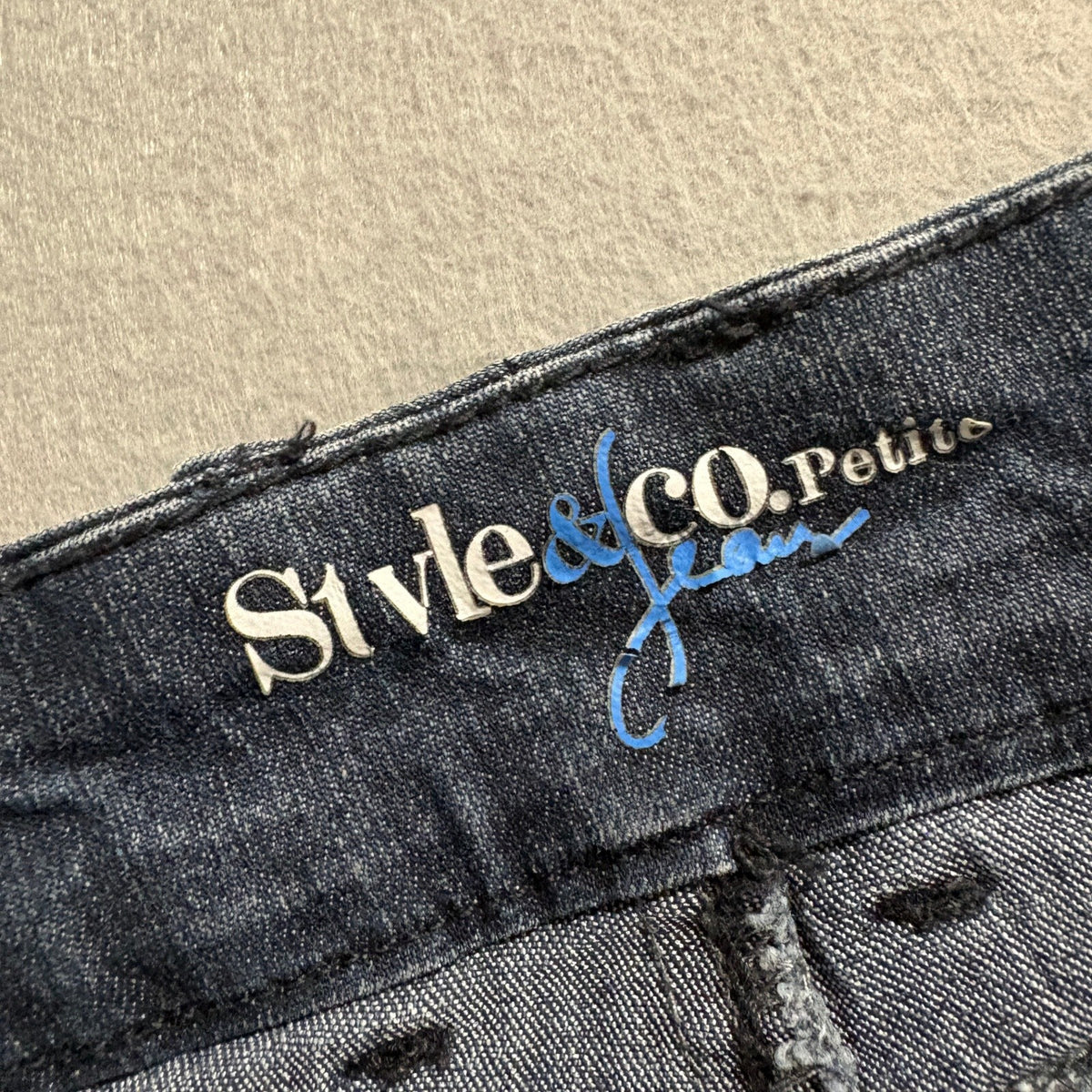 Style & Co Petite Tummy Control Jeans Womens 4P Blue Bootcut Stretch Dark Wash