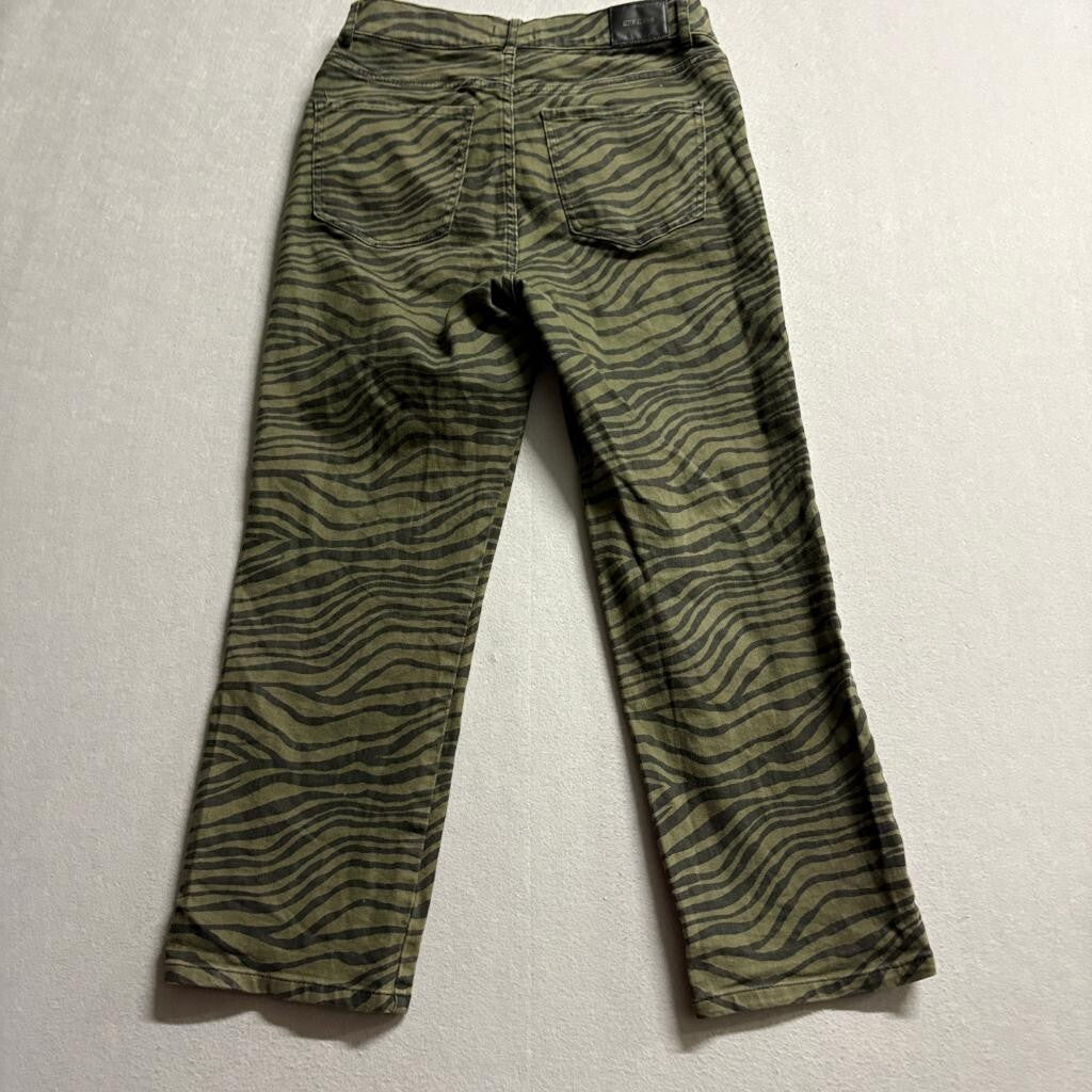 Express Jeans Womens 8 Green Zebra Print Straight Leg Super High Rise Denim