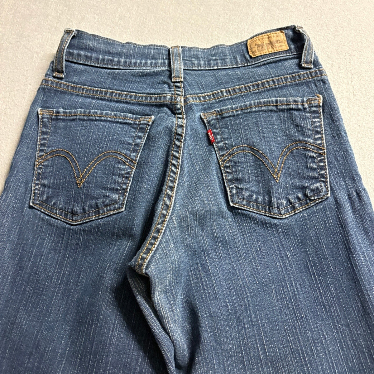 Levis 512 Perfectly Slimming Bootcut Jeans Womens 2P Short Blue Denim Stretch