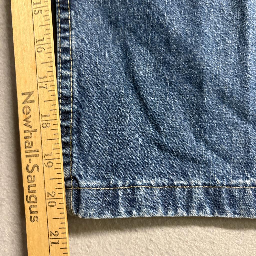 Wrangler Vintage Womens Jeans Size 12 Blue Denim High Rise Crop Straight Leg