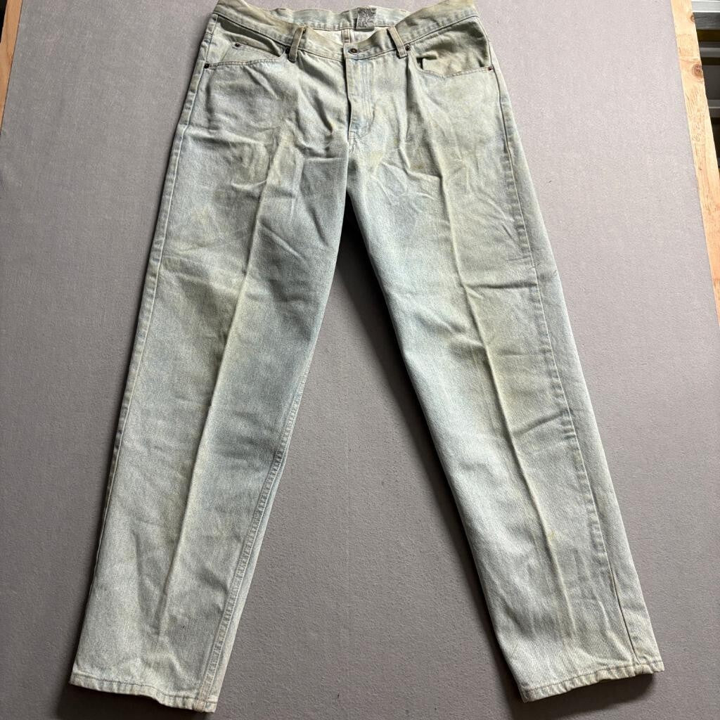 Vintage Brittania Jeans Mens 38x32 Light Wash Denim Straight Leg Made in HK