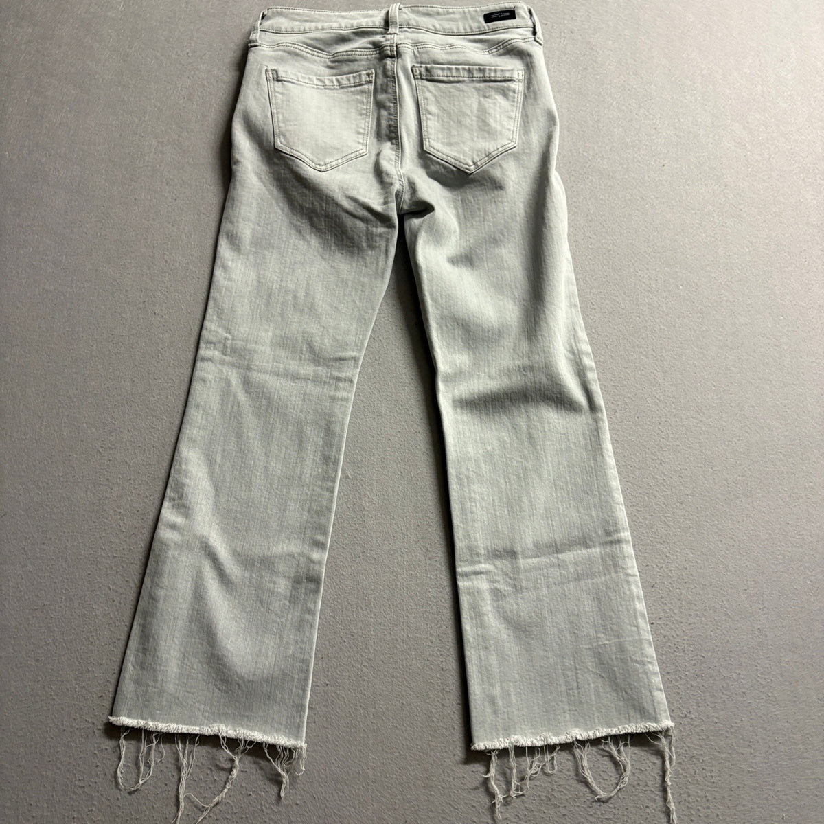 Liverpool Los Angeles The Crop Flare Jeans Womens Size 2 26 Grey Raw Raw Hem