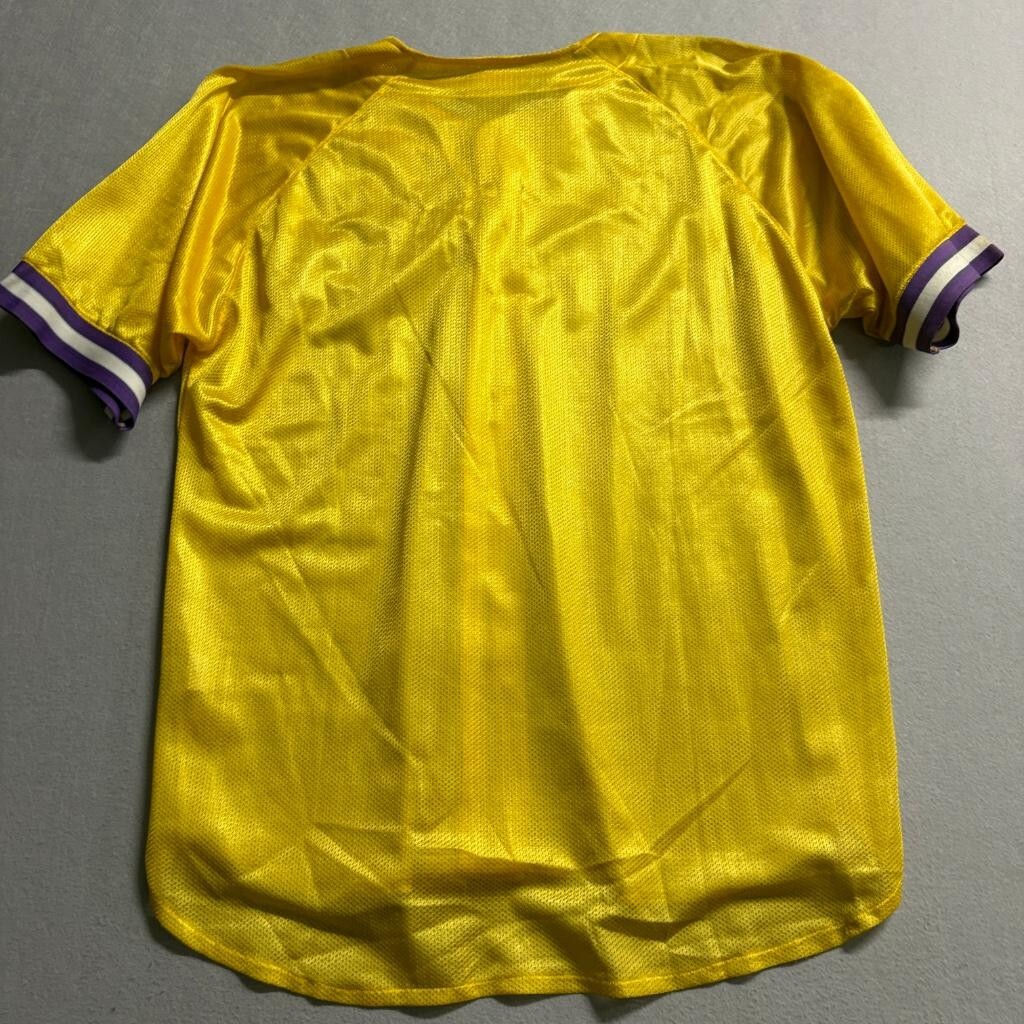 Barcode Future Fashion Pass LA Lakers Jersey and Shorts Set Mens XL Yellow Mesh