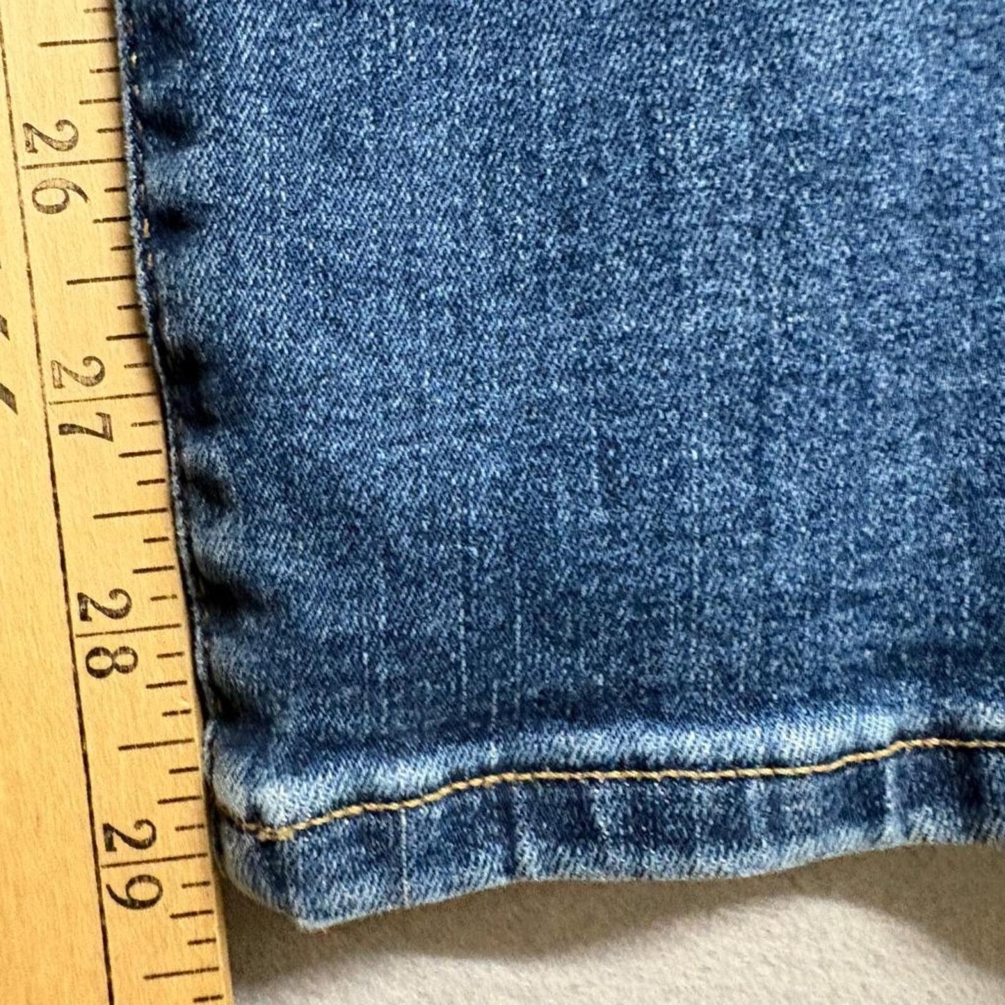 Lucky Brand Sweet Mid Rise Straight Jeans Womens 8/29 R Blue Denim Stretch