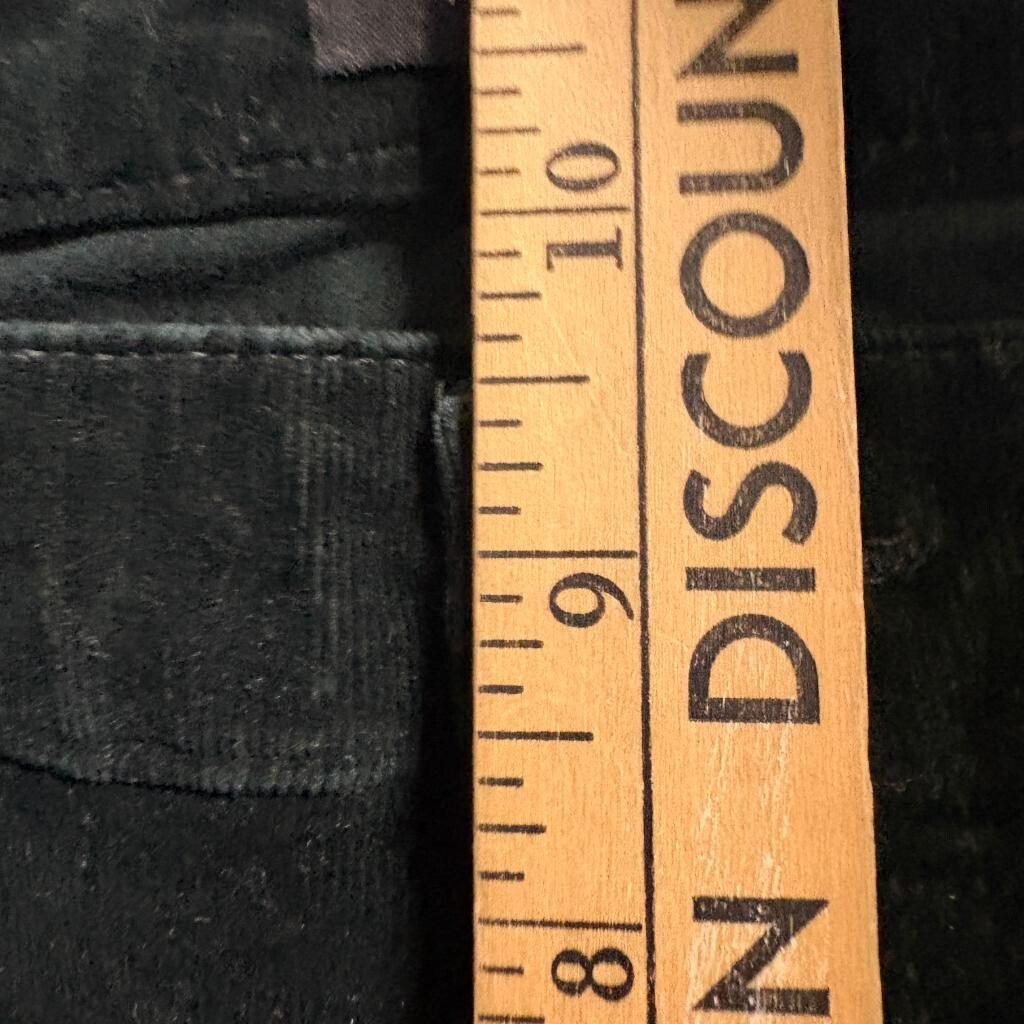 Well Worn Corduroy Pants Womens Size 6 Dark Green Skinny Five Pocket Stretch