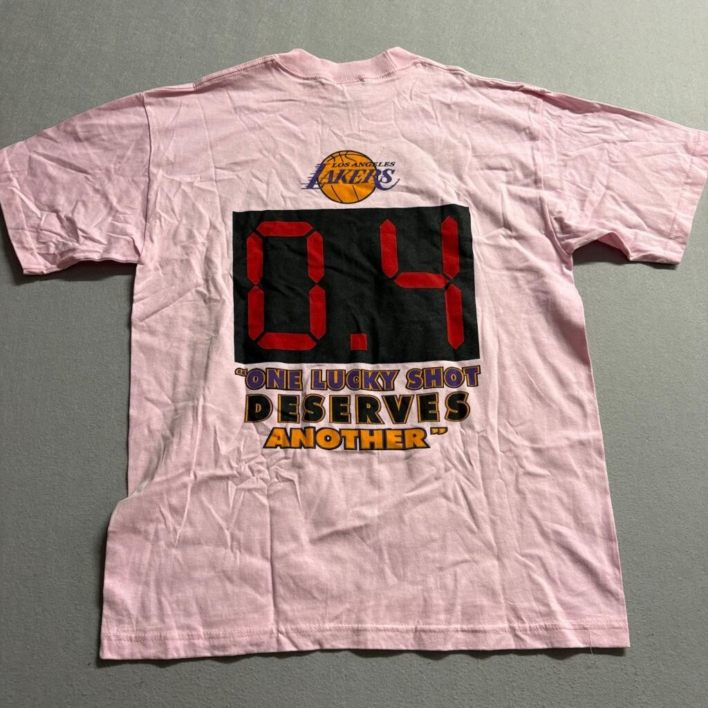 Vintage Derek Fisher 0.4 Shot Lakers T-Shirt Mens XL Pink American Activewear