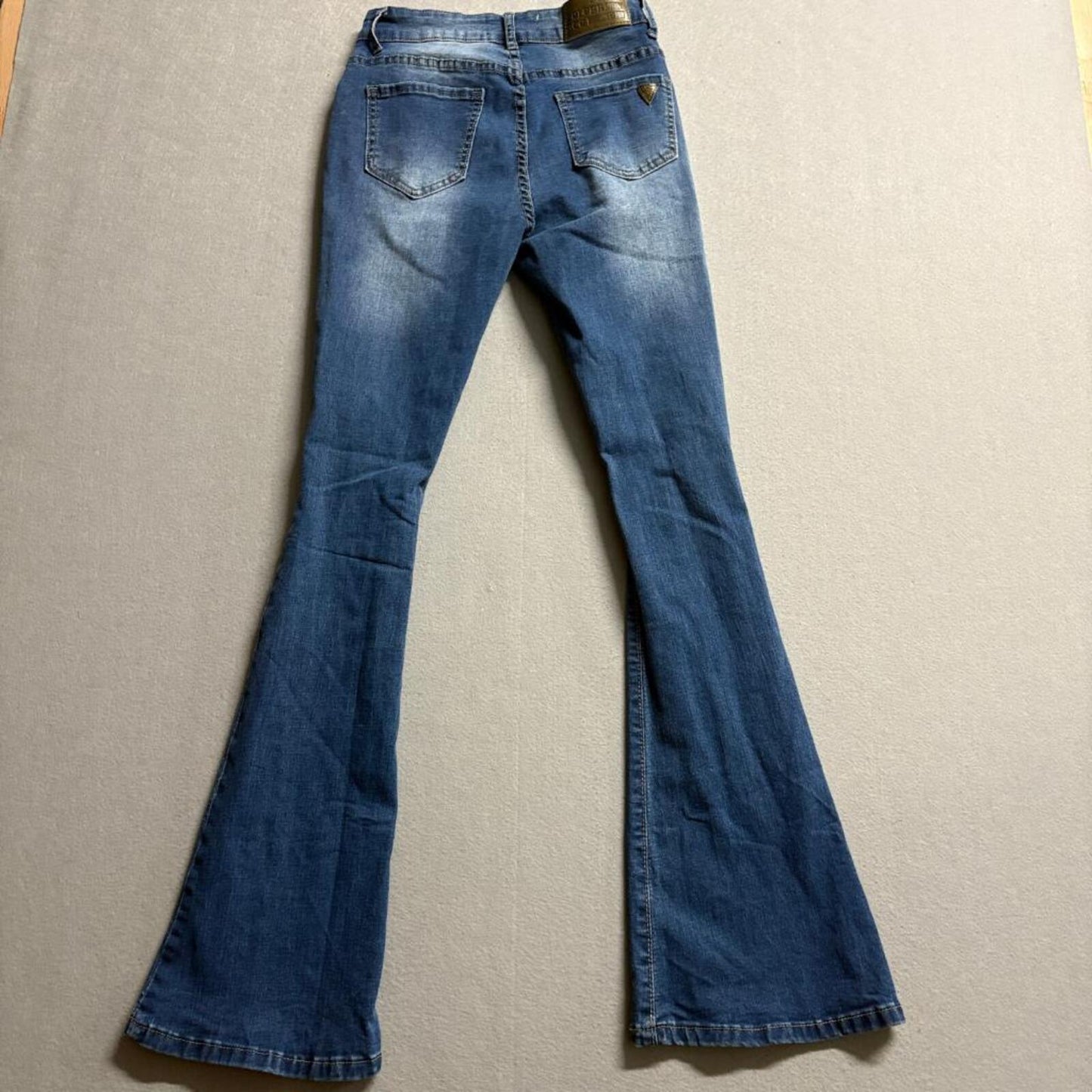 Celebrity Ace Distressed Flare Jeans Womens Size 5/27 Blue Denim Ripped Knee