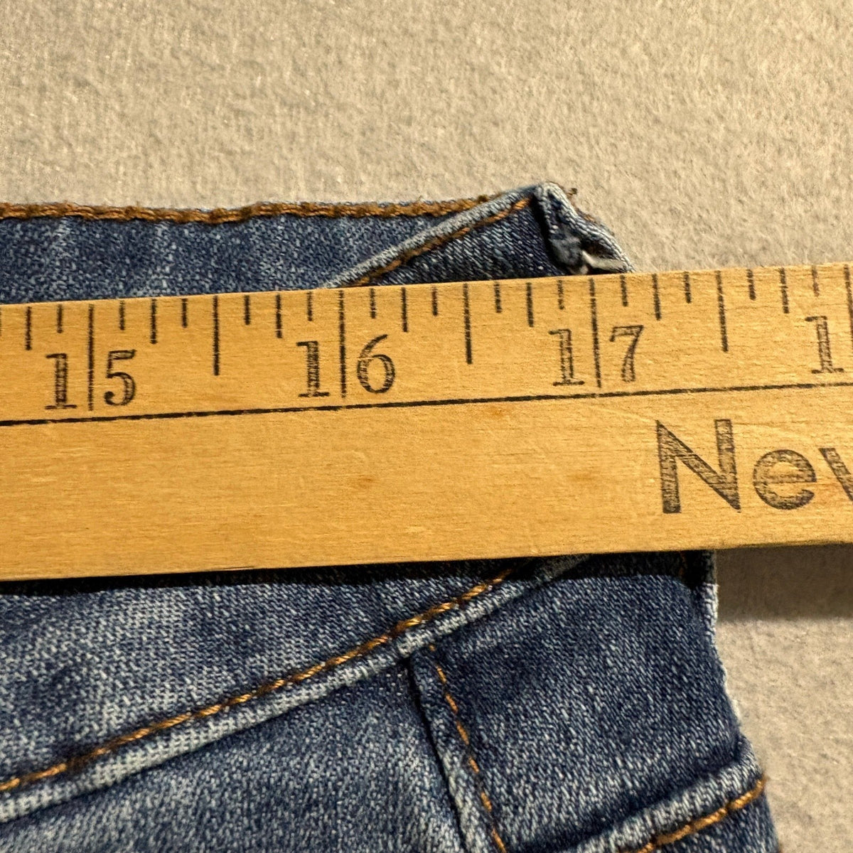 KUT from the Kloth Carrie Boyfriend Jeans Womens Size 12 Medium Wash Stretch