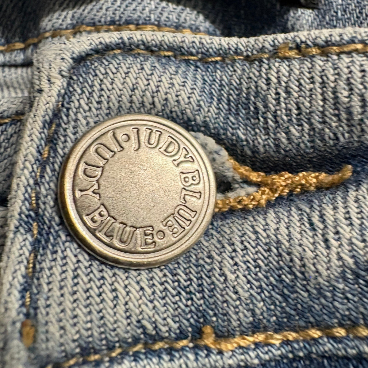 Judy Blue Distressed Raw Hem Ankle Jeans Size 7 / 28 High Rise Stretch Light