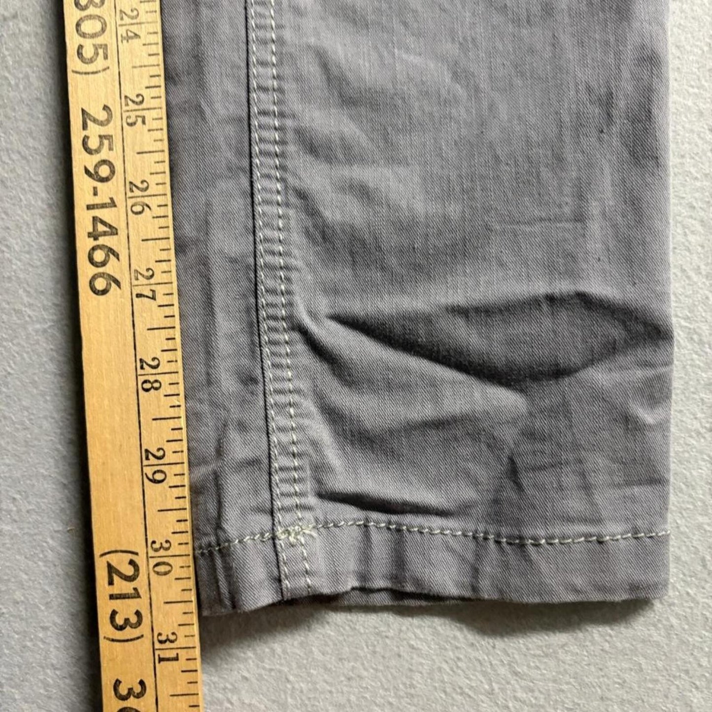 Attrattivo Gray Skinny Jeans Womens Size 27 Low Rise Stretch Embroidered Pockets