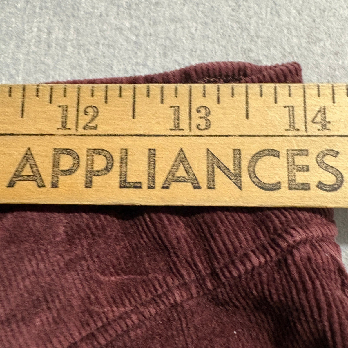 Levi's 724 High Rise Straight Corduroy Pants Womens Size 28 Burgundy Maroon Red