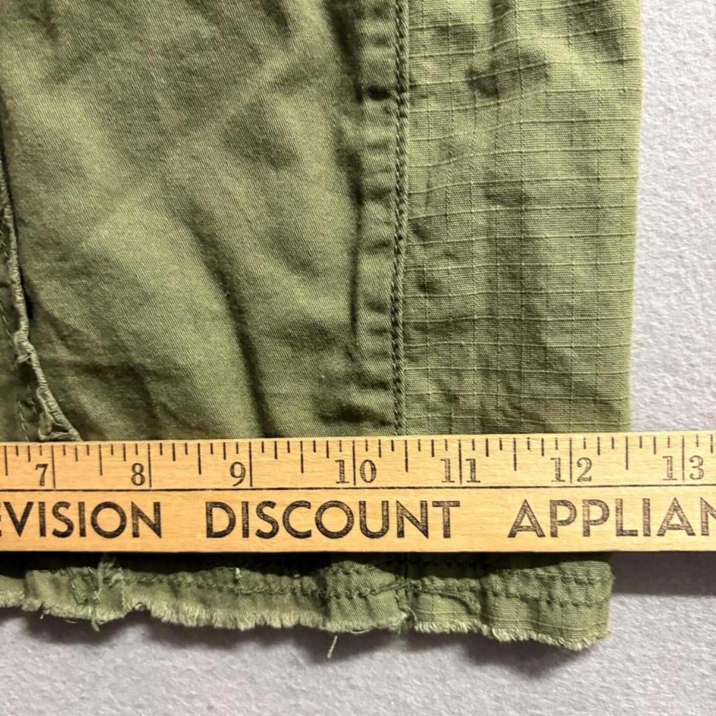 Forever 21 Womens Cargo Pants Size M Green Ripstop Patchwork Wide Leg Raw Hem