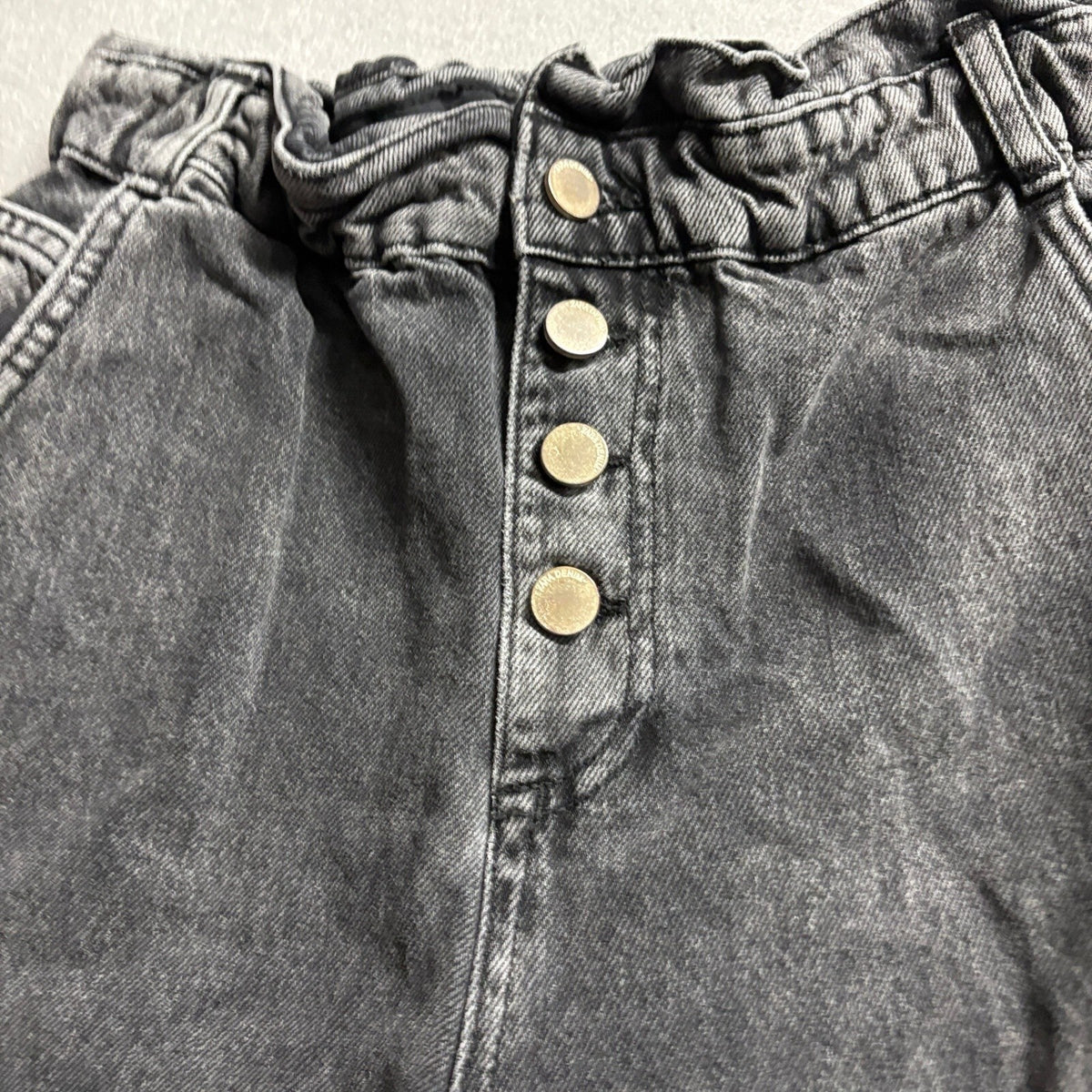 Zara Paperbag Waist Jeans Womens US 6 Gray Acid Wash Button Fly Tapered Denim