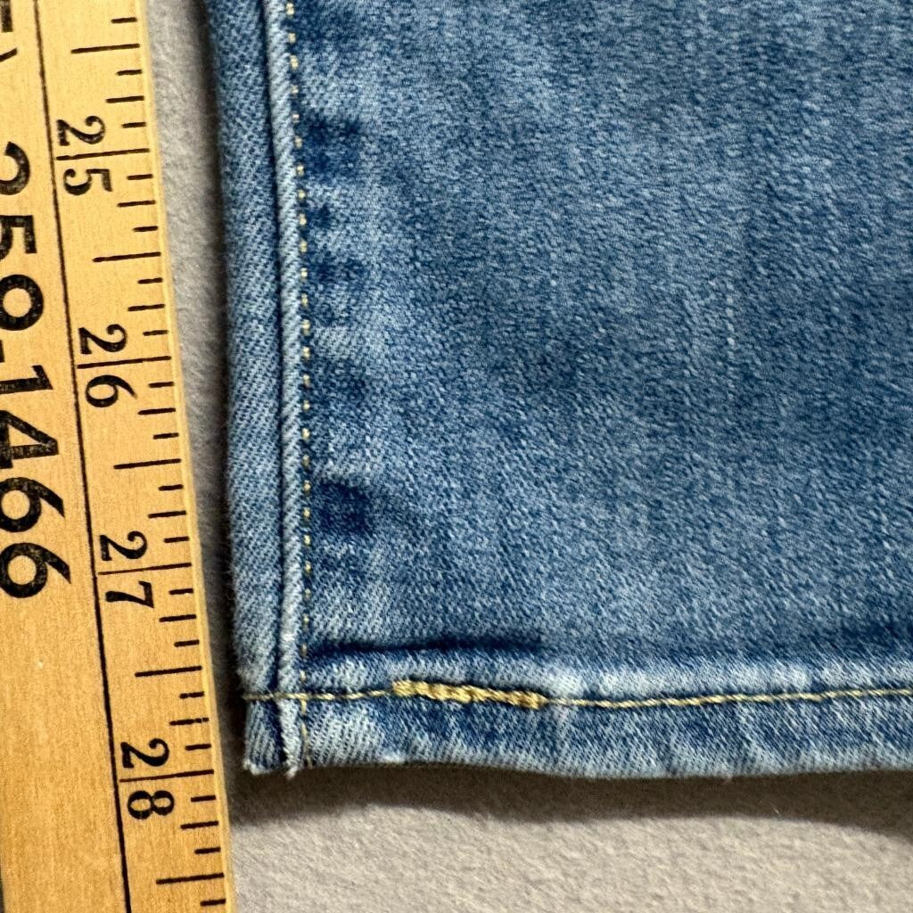 Levi's 711 Skinny Jeans Womens 26 x 30 Blue Denim Stretch Mid Rise 26x27 Actual