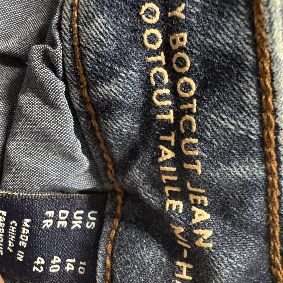 Lands End Mid Rise Curvy Bootcut Jeans Womens Size 10 Blue Denim Stretch