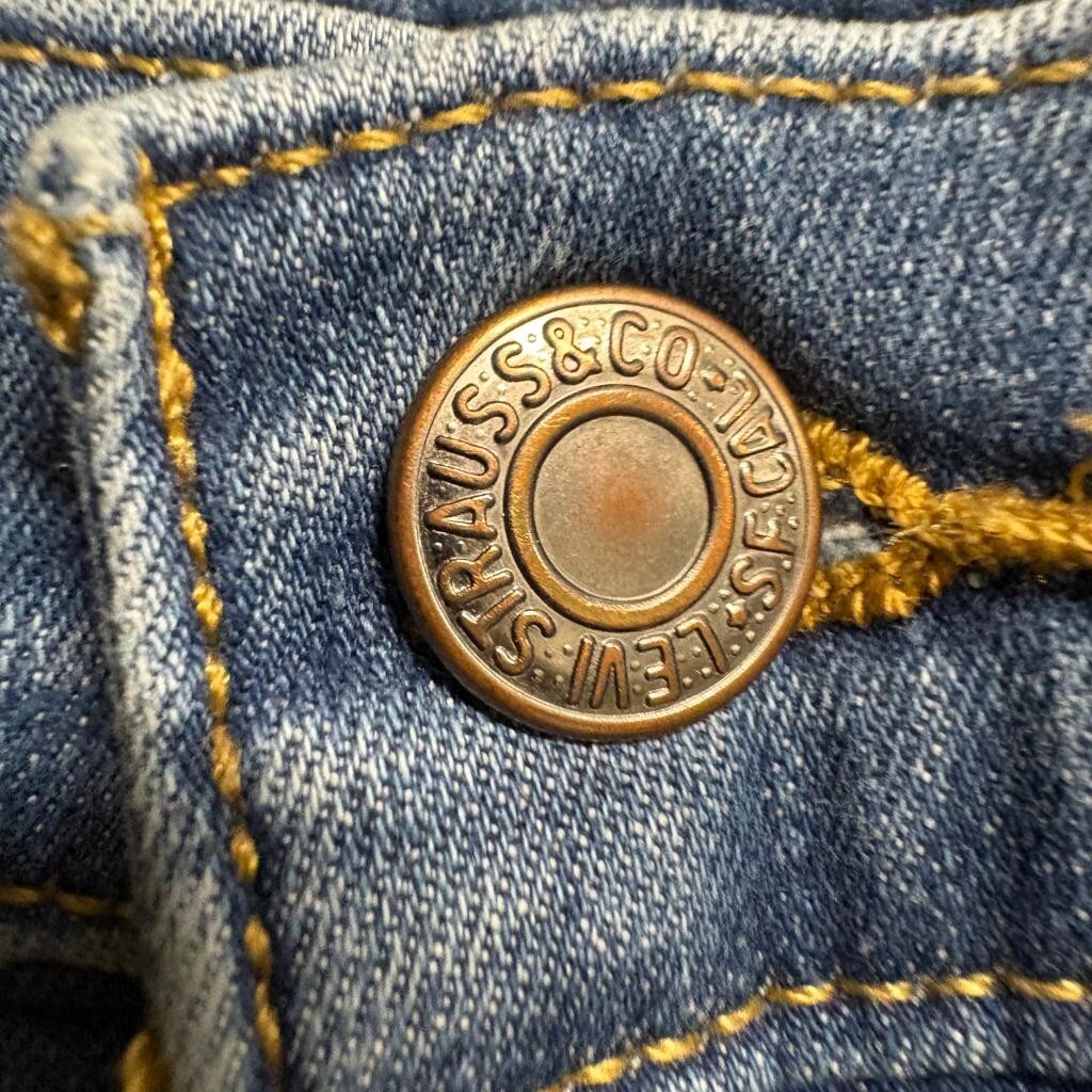 Levis 720 High Rise Super Skinny Jeans Womens 28 Distressed Ripped Blue Denim