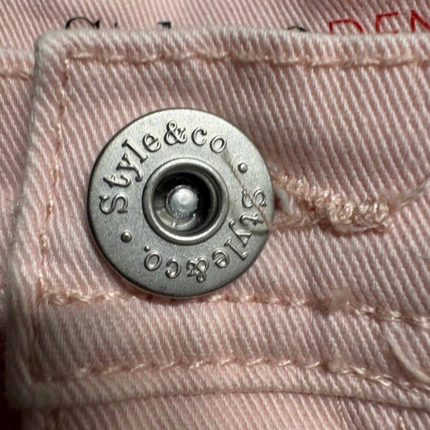 Style & Co Denim Tummy Control Tapered Leg Jeans Womens Size 8 Pink Stretch