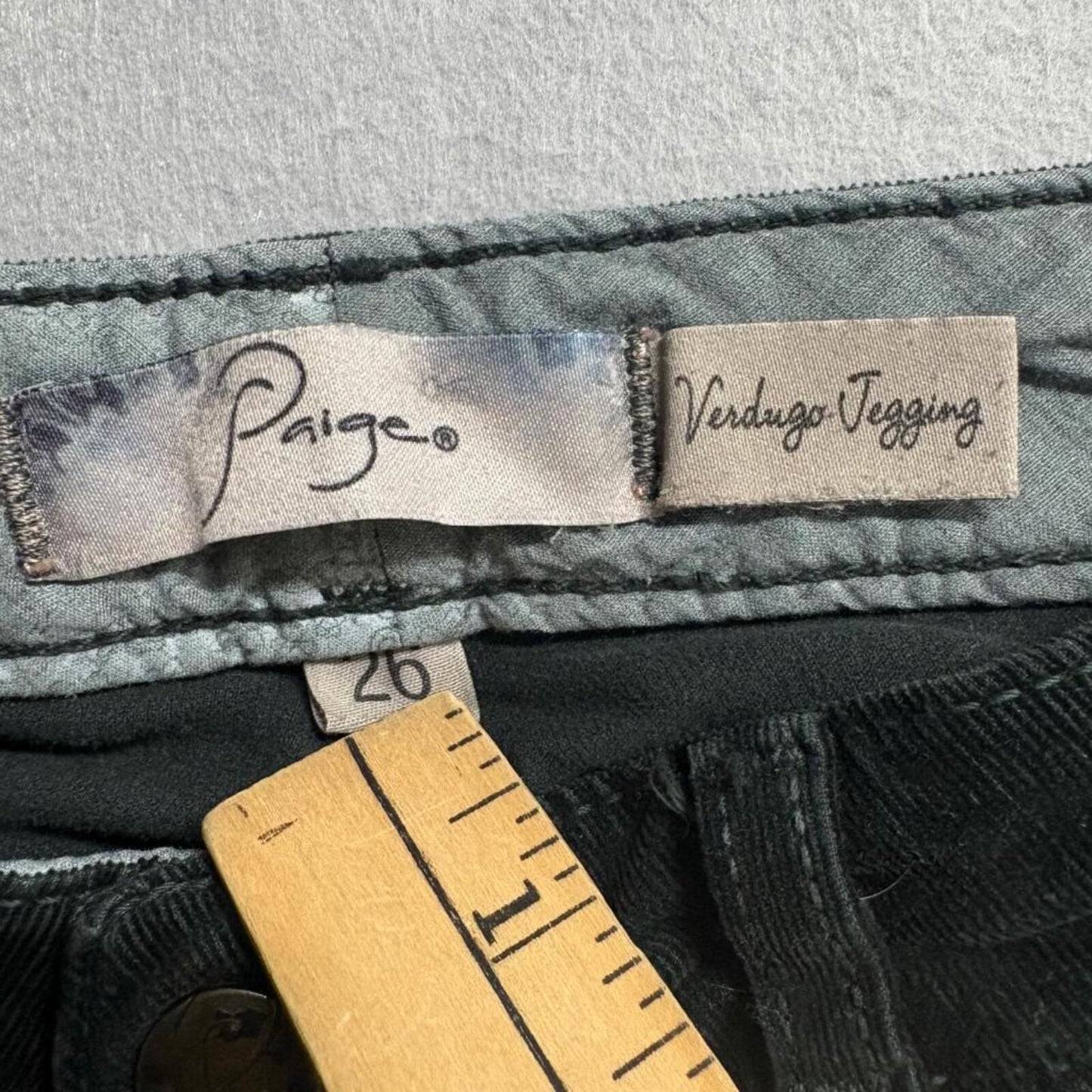 Paige Verdugo Jegging Womens 26 Black Corduroy Skinny Pants Stretch Made in USA