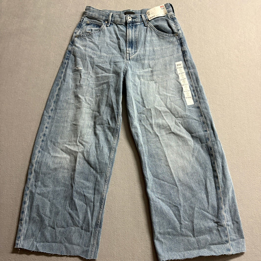 Uniqlo Jeans Womens 25 Wide Fit Tapered Blue Denim Distressed Raw Hem 24 Inseam