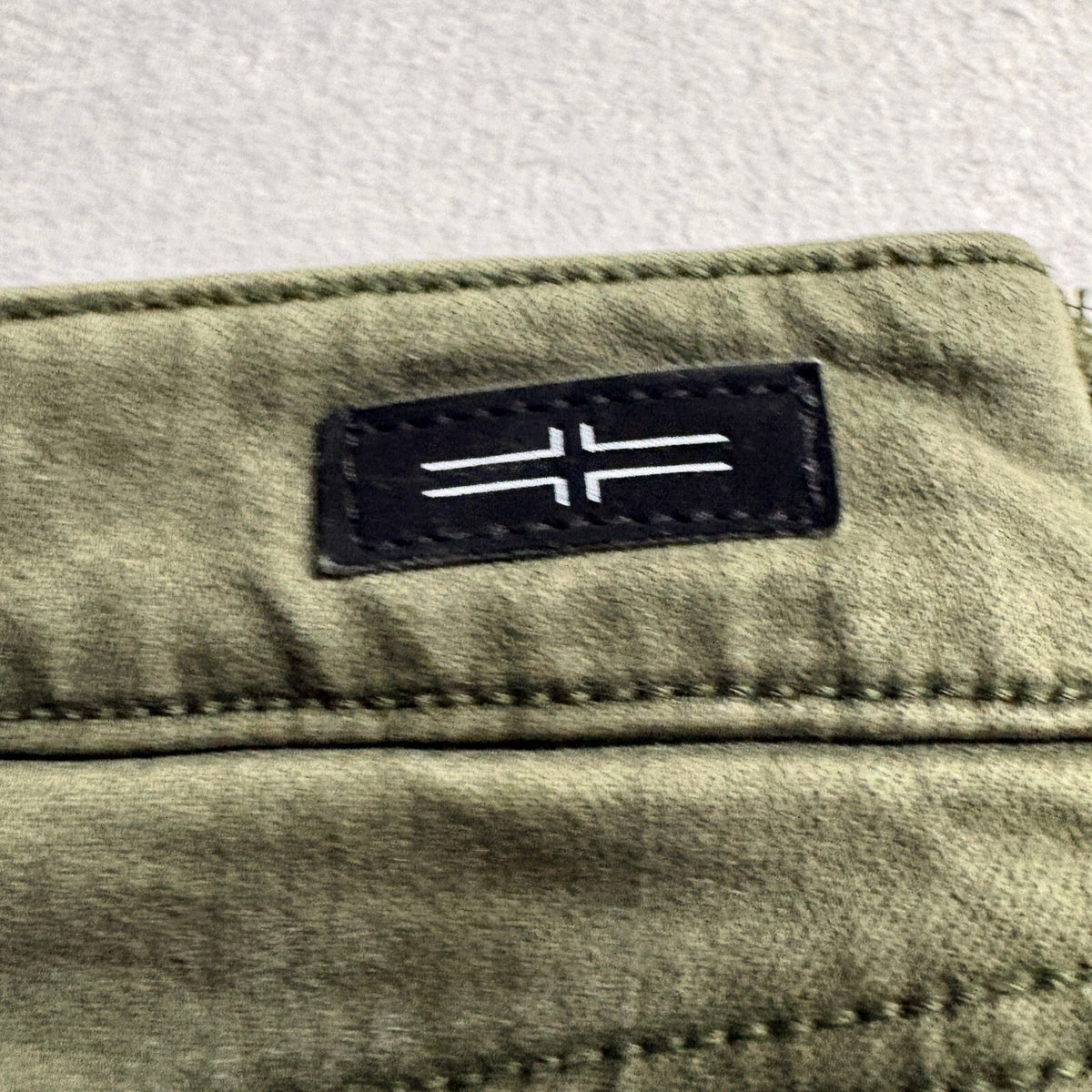 Liverpool Los Angeles The Hugger Skinny Jeans Womens 2/26 Olive Green Stretch