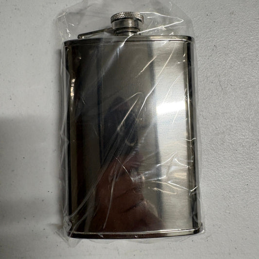 Stainless Steel Hip Flask 8 oz Silver Liquor Flask Pocket Flask NIB Boxed