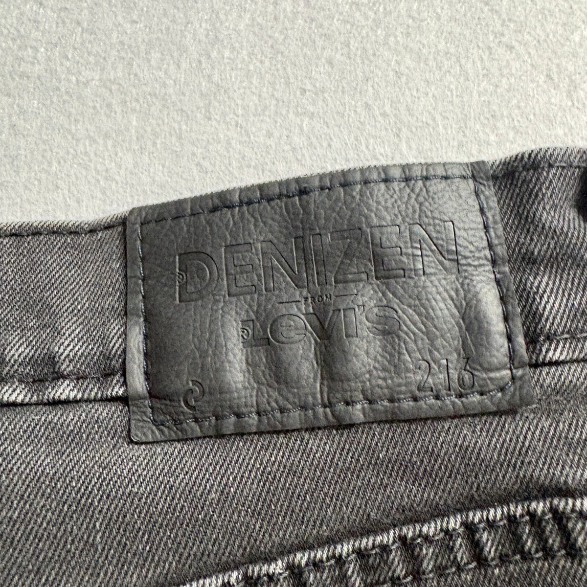 Denizen from Levis 216 Slim Fit Jeans Mens 31x30 Gray Black Stretch Denim