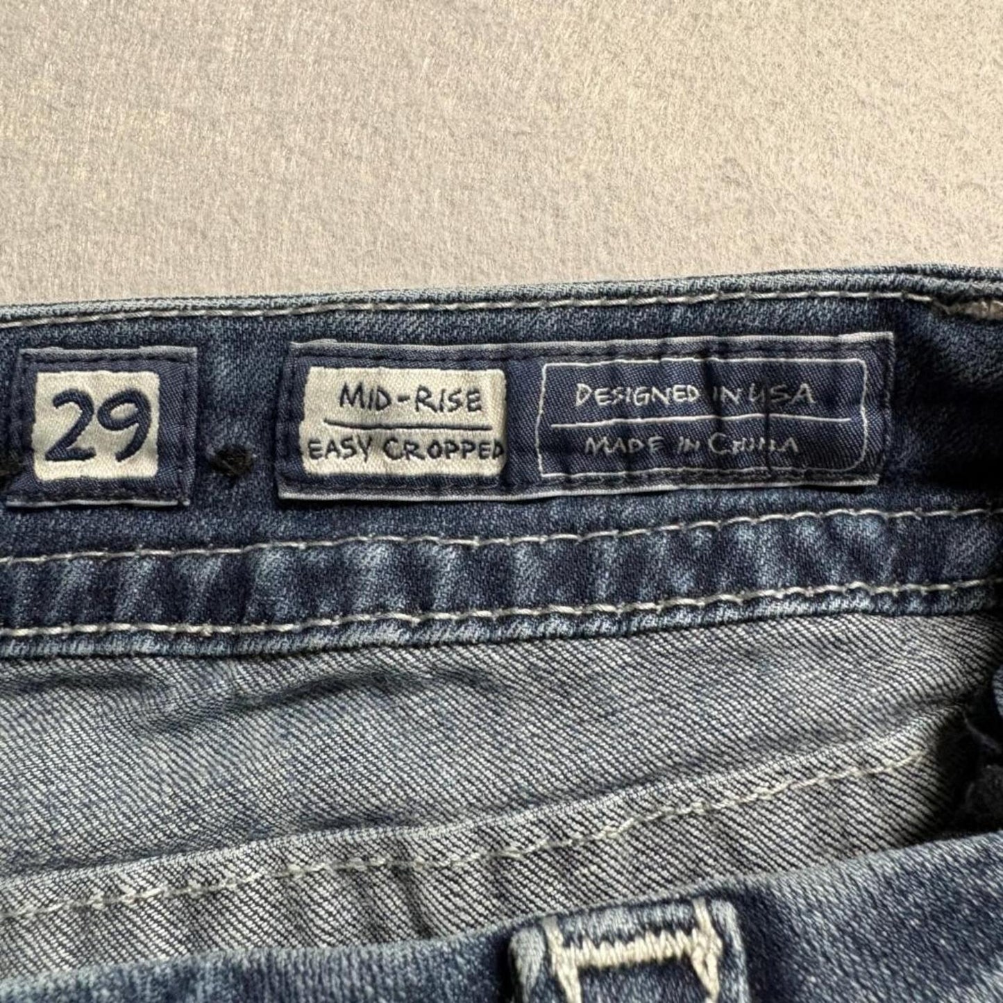 Miss Me Mid Rise Easy Cropped Jeans Womens 29 Blue Denim Embellished Rhinestone