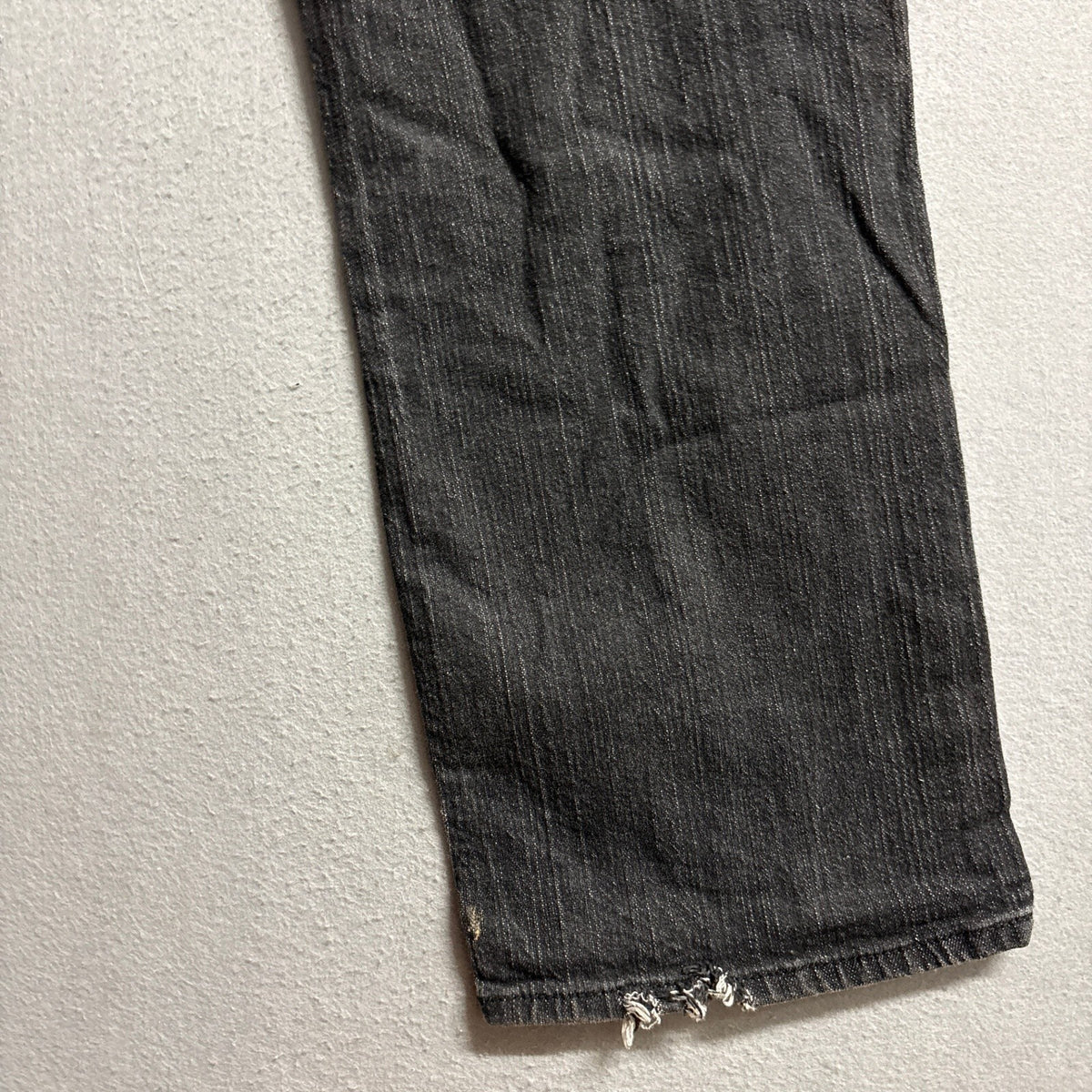 Volcom Solver Modern Straight Jeans Mens 46x30 Black Faded Denim Pants