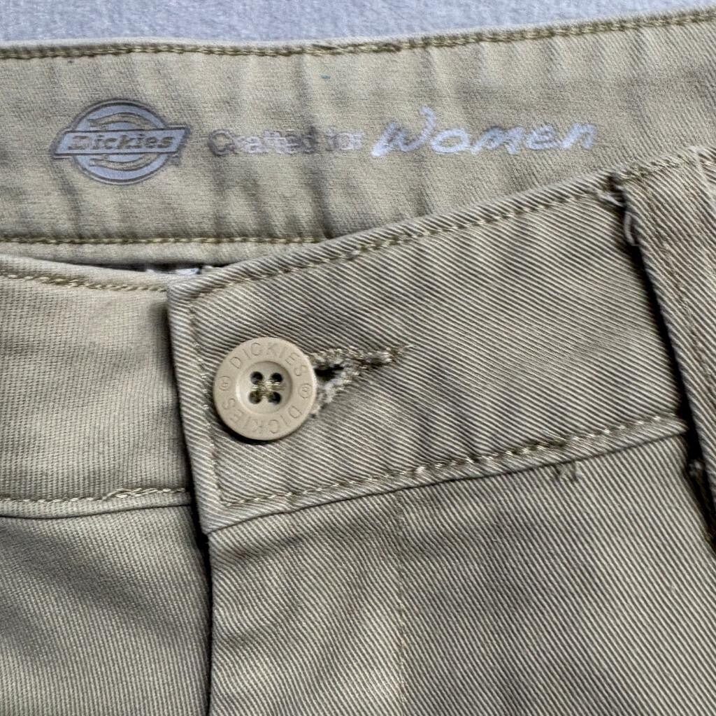 Dickies Girl Crafted for Women Skinny Chino Pants Beige Khaki Size 30x30 Stretch