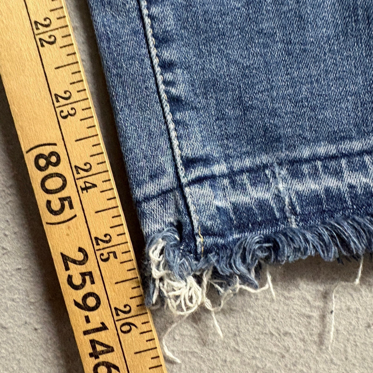 Levis Premium 721 High Rise Skinny Jeans Womens 29 Distressed Raw Hem Blue Denim