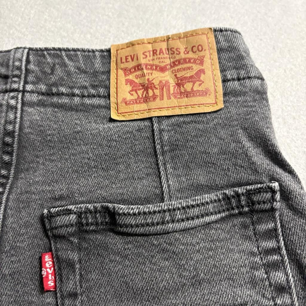 Levi's High Waisted Taper Jeans Womens 25 Black Gray Denim Pleated Front