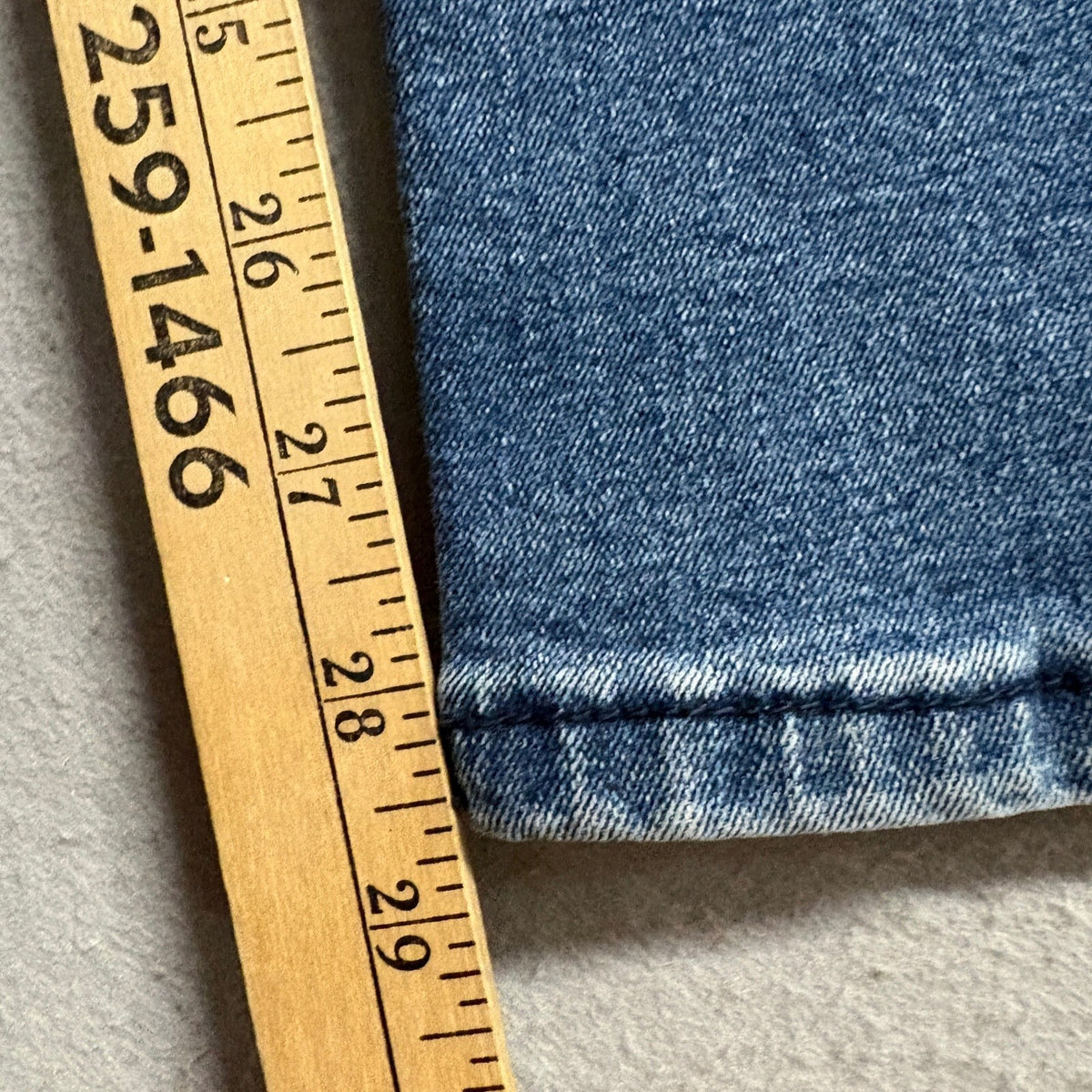 Hudson and Barrow Slim Stretch Jeans Mens 32x30 Blue Denim Medium Wash Pants