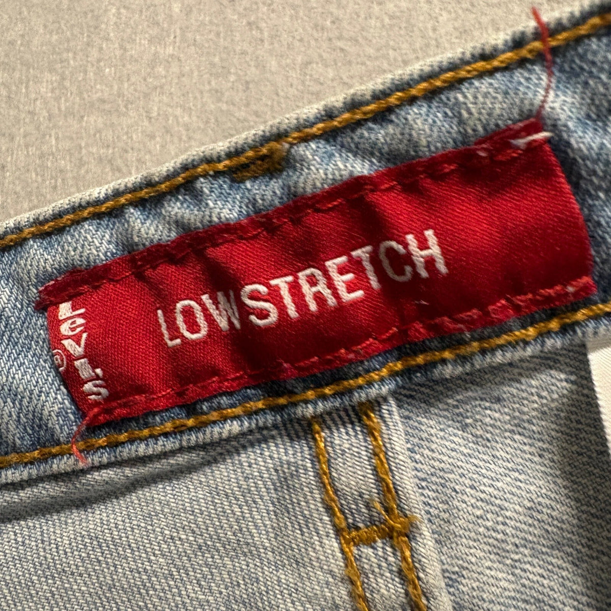 Levis 519 Low Flare Jeans Juniors Size 3 L Blue Denim Low Stretch Y2K