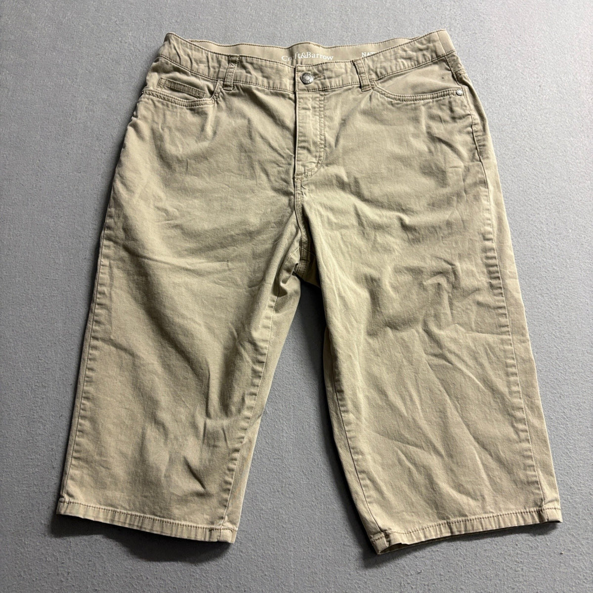 Croft & Barrow Bermuda Shorts Womens 10 Khaki Tan Stretch Natural Fit Capris
