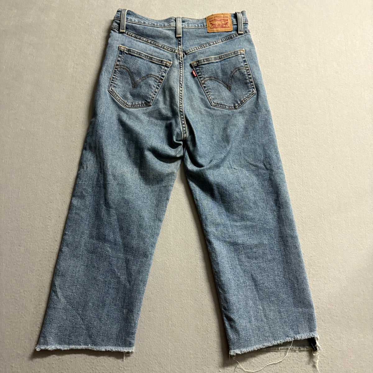 Levi's Ribcage Straight Jeans Womens 27 Blue High Rise Raw Hem Denim Crop