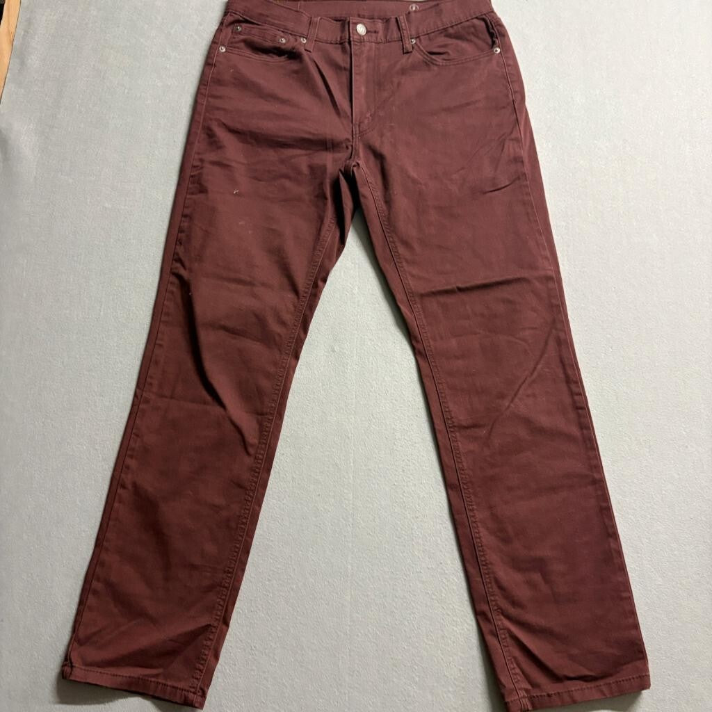 Levis 541 Athletic Taper Jeans Mens 33x32 Burgundy Maroon All Seasons Tech