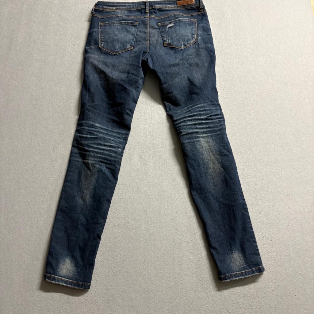 Sneak Peek Distressed Skinny Jeans Womens Size 9 Blue Denim Ripped Low Rise